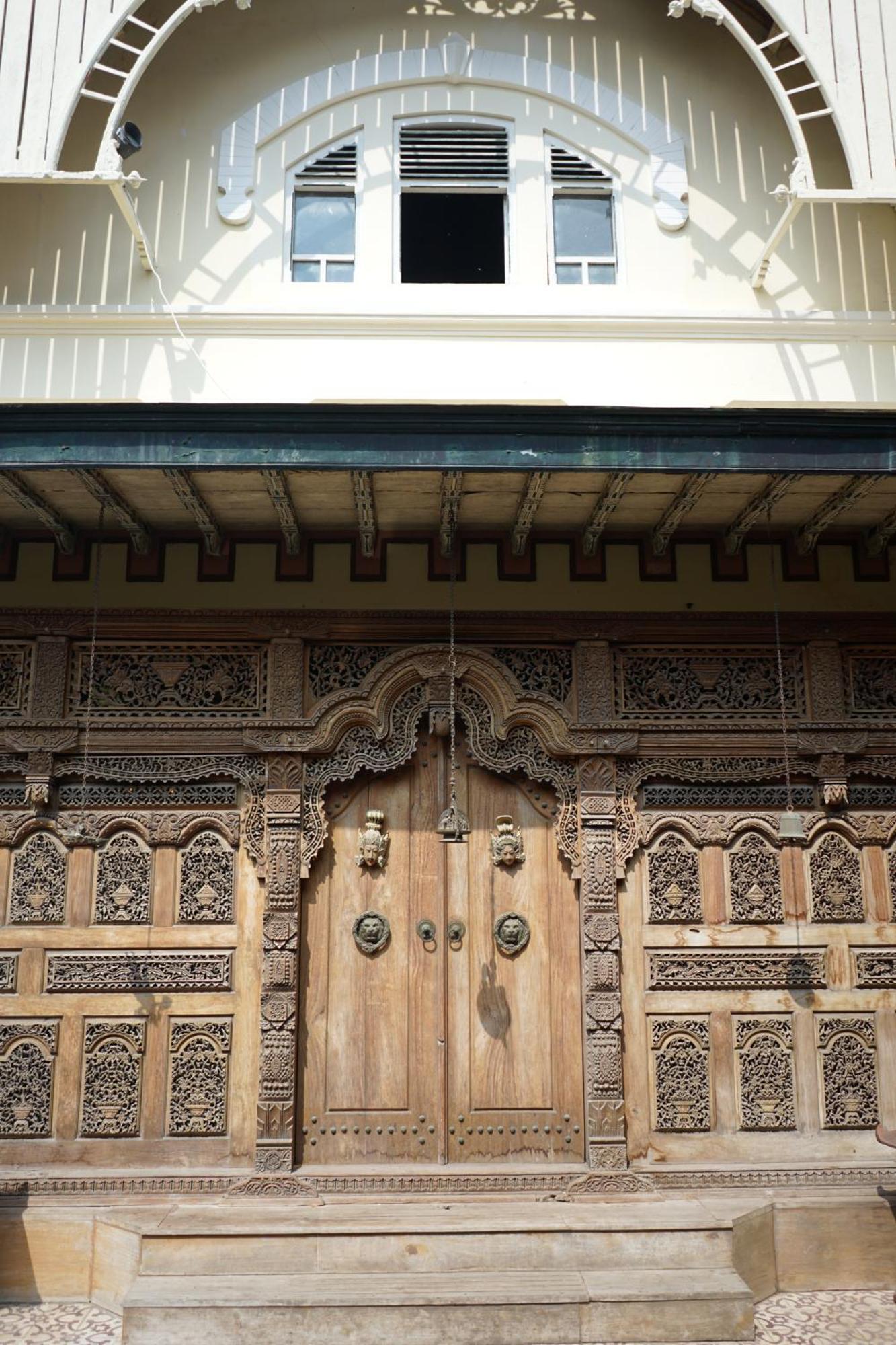 Rumah Pesik Art & Heritage Hotel Gondowulung Kültér fotó